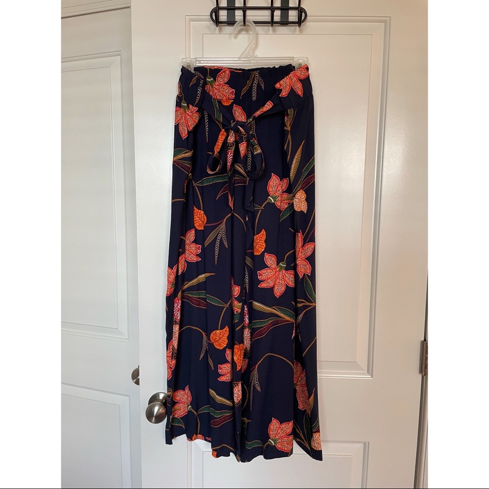 Loft navy blue and orange floral flowy wide leg tie waist pant size XL